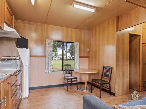 Shoalhaven Caravan Village - Coogee Beach Accommodation 7