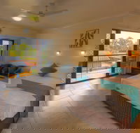 Sky View Units - Coogee Beach Accommodation