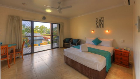 Sky View Units - Coogee Beach Accommodation 0