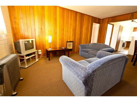 Snowy Mountains Resort - Coogee Beach Accommodation 1