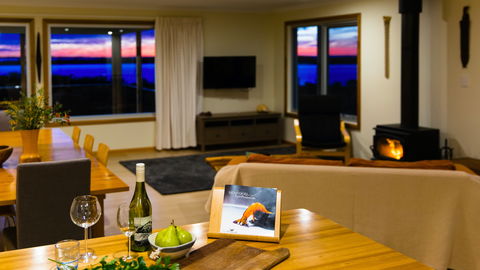 Southern Ocean Lookout - Coogee Beach Accommodation 2