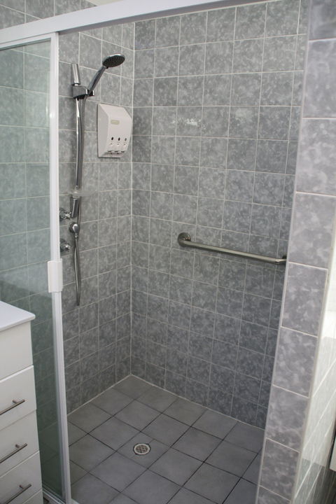 Squatters Cottage - Coogee Beach Accommodation 3