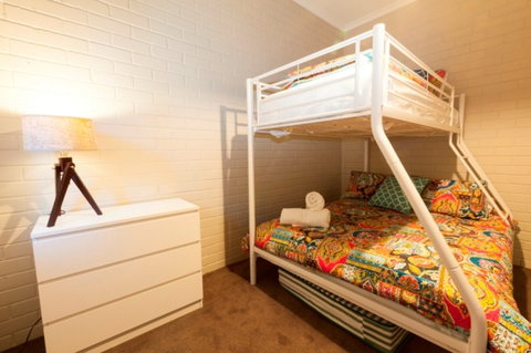 Summit 9 - Coogee Beach Accommodation 6