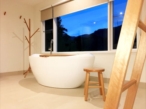 The Evening Star - Coogee Beach Accommodation 1