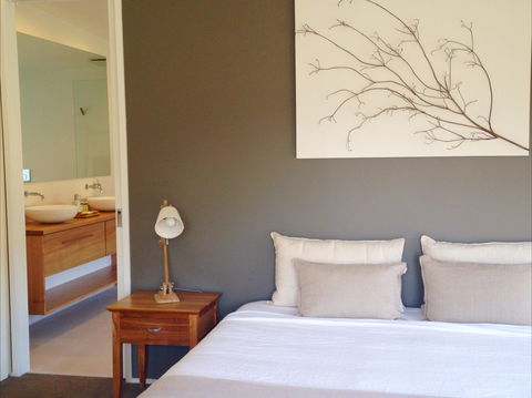 The Evening Star - Coogee Beach Accommodation 2