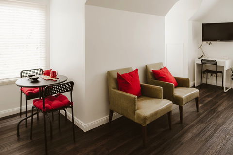 The Loft At Denver - Coogee Beach Accommodation 6