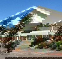 Tuckerbox Motor Inn - Coogee Beach Accommodation