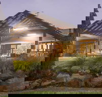 WA HomeStay - Coogee Beach Accommodation