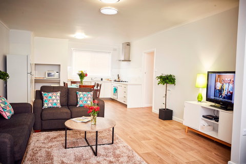 Wattle Grove Motel And Villa - Coogee Beach Accommodation 4