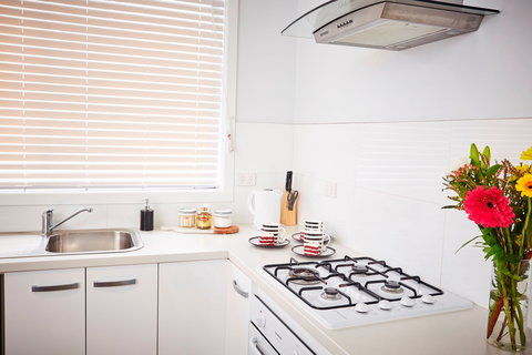 Wattle Grove Motel And Villa - Coogee Beach Accommodation 7