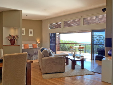 Wild Edge Retreat - Coogee Beach Accommodation 3
