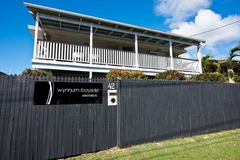Wynnum Bayside Apartments - Coogee Beach Accommodation 1