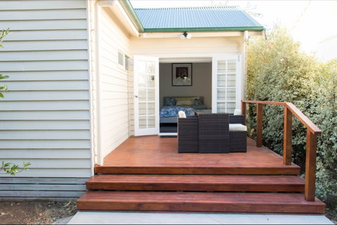 A Coonawarra Experience - Coogee Beach Accommodation 2