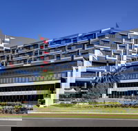 Adina Apartment Hotel Norwest Sydney - Coogee Beach Accommodation