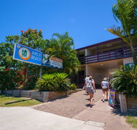 Airlie Beach YHA - Coogee Beach Accommodation