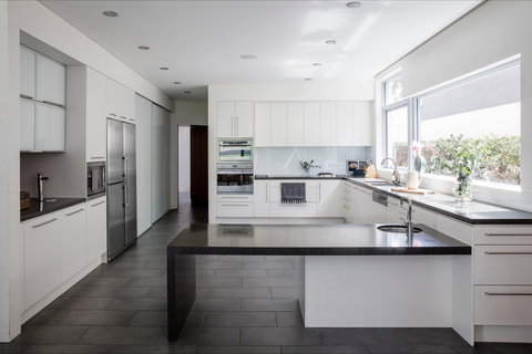 Balgowlah Heights Beach House - Coogee Beach Accommodation 4