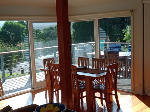 Butler's Bend Holiday Villa - Coogee Beach Accommodation 8