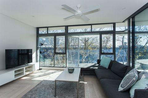 Contemporary Residence In Woolloomooloo - Coogee Beach Accommodation 0