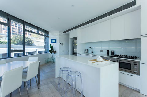 Contemporary Residence In Woolloomooloo - Coogee Beach Accommodation 2