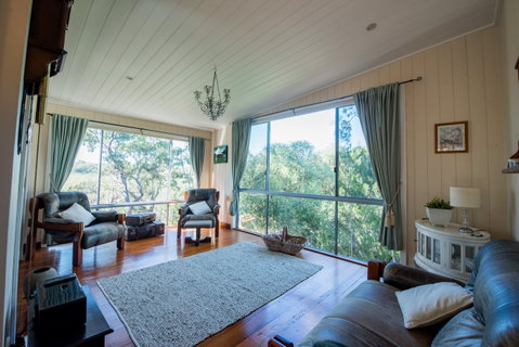Curious Cottages - Coogee Beach Accommodation 6
