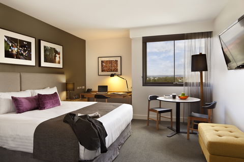 East Hotel + Apartments - Coogee Beach Accommodation 4