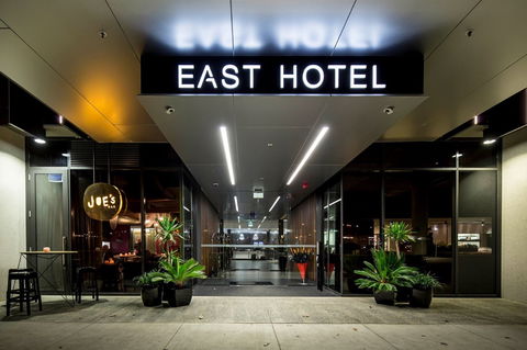 East Hotel + Apartments - Coogee Beach Accommodation 7