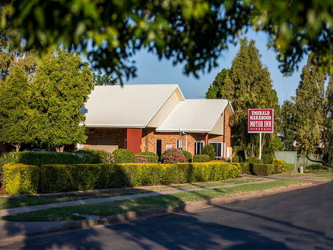 Emerald Maraboon Motor Inn - Coogee Beach Accommodation 0