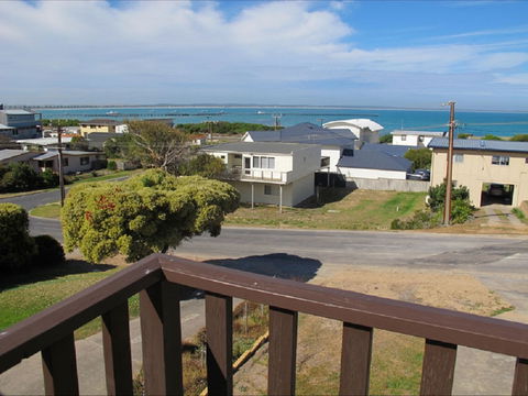 Foster Street Holiday Home - Coogee Beach Accommodation 0