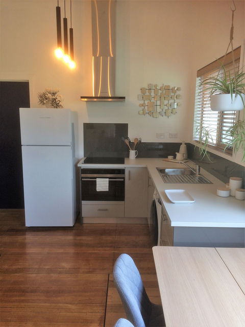 Franklin Accommodation - Coogee Beach Accommodation 1