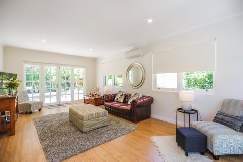 HAHNDORF LODGE - Coogee Beach Accommodation 6