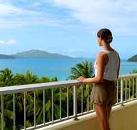 Hamilton Island Reef View Hotel - Coogee Beach Accommodation