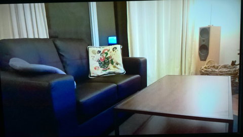 Hilltop Barn At Swan Bay - Coogee Beach Accommodation 4