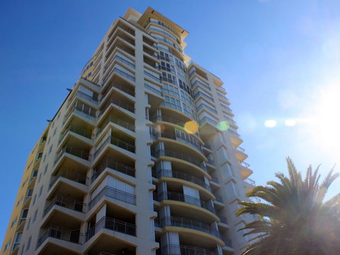 Indigo Blue Beachfront Holiday Apartments - Coogee Beach Accommodation 1