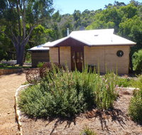 Jalbrook  Estate-  CottagesAlpacasGallery  Function Centre