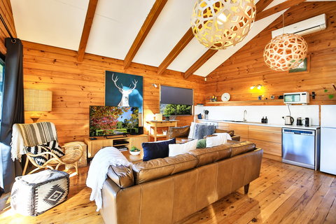 Kangaroo Valley Timber Cabin - Coogee Beach Accommodation 1