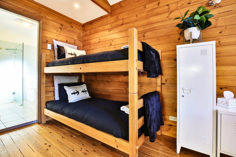 Kangaroo Valley Timber Cabin - Coogee Beach Accommodation 5