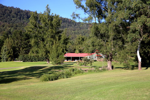 Kangaroo Valley Timber Cabin - Coogee Beach Accommodation 7