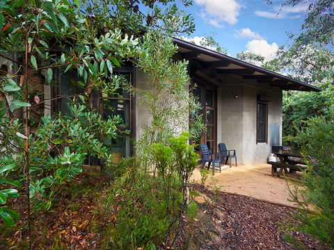 Kanimbla View Clifftop Retreat - Coogee Beach Accommodation 2