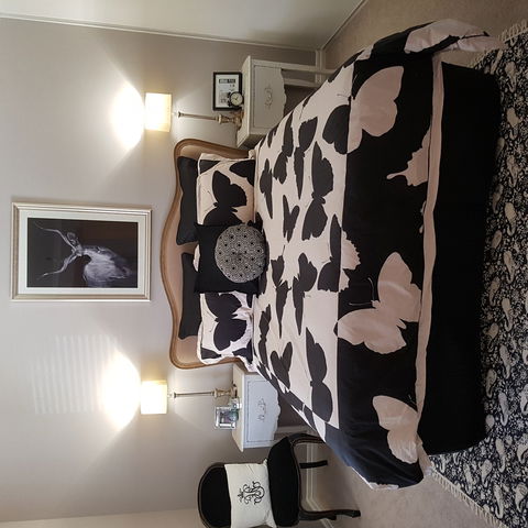 La Maison Riviere - The River House Bed And Breakfast - Coogee Beach Accommodation 2