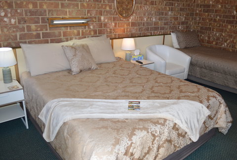 Morgan Colonial Motel - Coogee Beach Accommodation 2