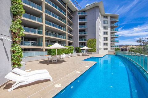 Pacific Suites Canberra - Coogee Beach Accommodation 0