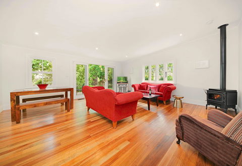 Poets Cottage - Coogee Beach Accommodation 0