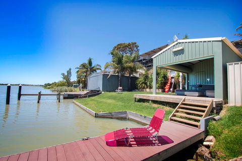 River Life - Coogee Beach Accommodation 1