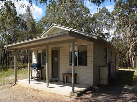 Robinsons Cabin - Coogee Beach Accommodation 0