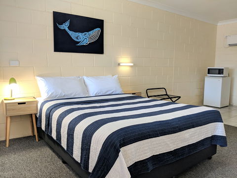 Sail Inn - Yeppoon - Coogee Beach Accommodation 0