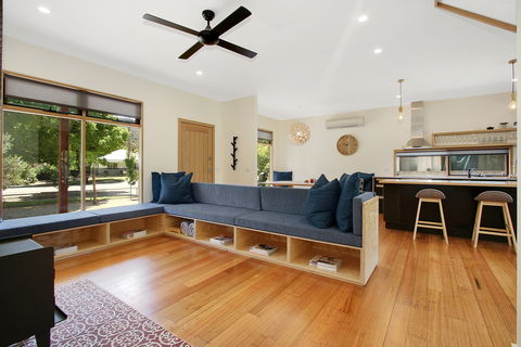 The Wooden House At 30 Delany - Coogee Beach Accommodation 1