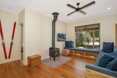 The Wooden House At 30 Delany - Coogee Beach Accommodation 2