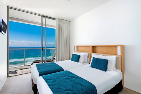 ULTIQA Air On Broadbeach - Coogee Beach Accommodation 8