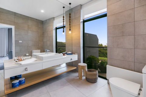 Blue Range Estate Villas - Coogee Beach Accommodation 1