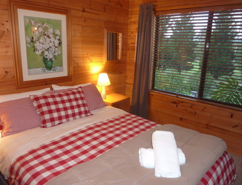 Blue Gums Cottage - Coogee Beach Accommodation 2